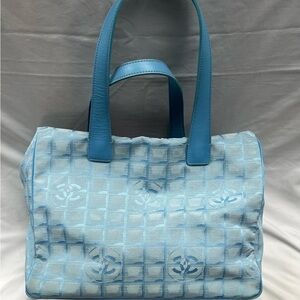 (SOLD)CHANEL Travel Line Tote Bag